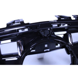 Grill for mercedes w118 cla class black chrome with frontcamera (new manufacturer)